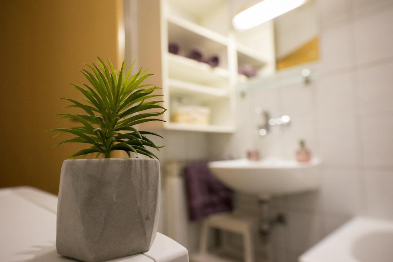 Apartman Ana Apartment Osijek Bagian luar foto