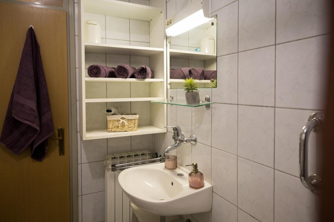 Apartman Ana Apartment Osijek Bagian luar foto